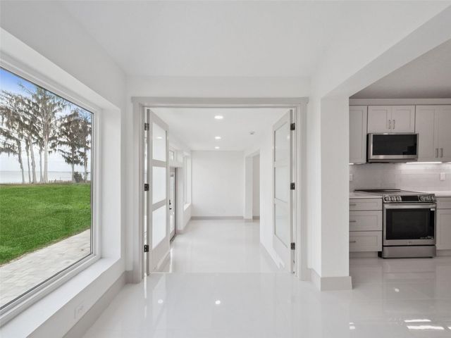 28055 LEUTY ROAD, Okahumpka, FL 34762