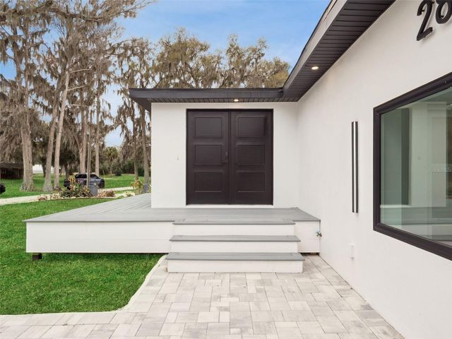 28055 LEUTY ROAD, Okahumpka, FL 34762