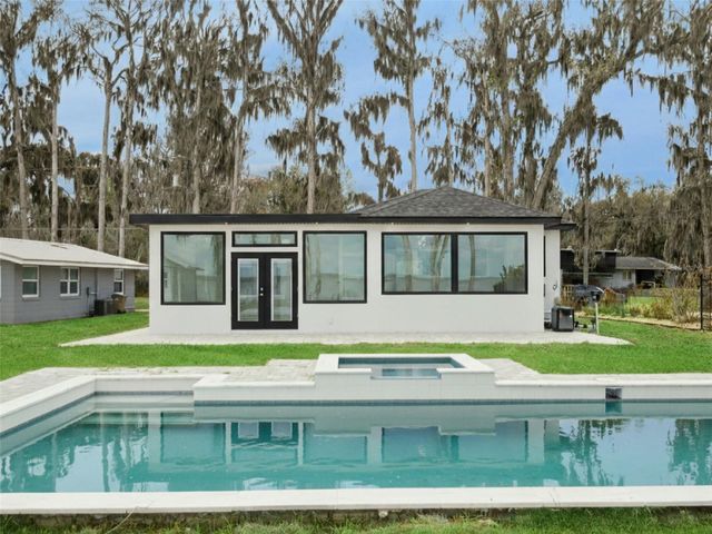 28055 LEUTY ROAD, Okahumpka, FL 34762