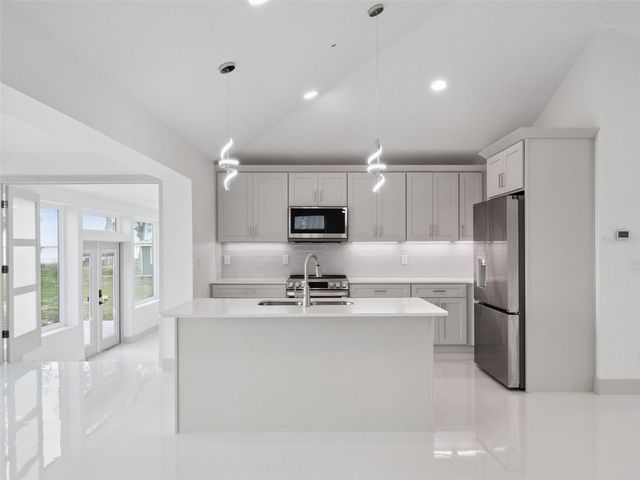 28055 LEUTY ROAD, Okahumpka, FL 34762