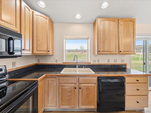 404 Birdie Cir, Cedaredge, CO 81413
