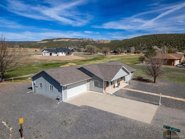 404 Birdie Cir, Cedaredge, CO 81413