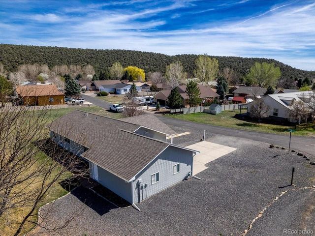404 Birdie Cir, Cedaredge, CO 81413