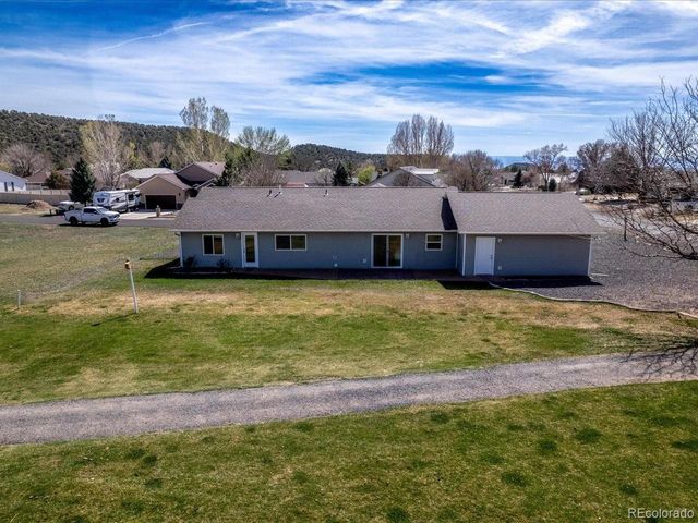 404 Birdie Cir, Cedaredge, CO 81413
