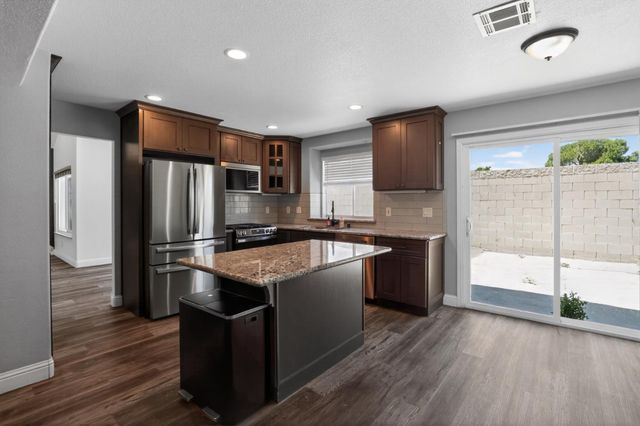 95 Dale Odell Drive, Tracy, CA 95376