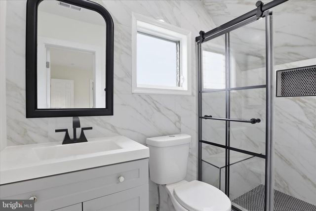 2807 SHIREY AVE, Baltimore, MD 21214