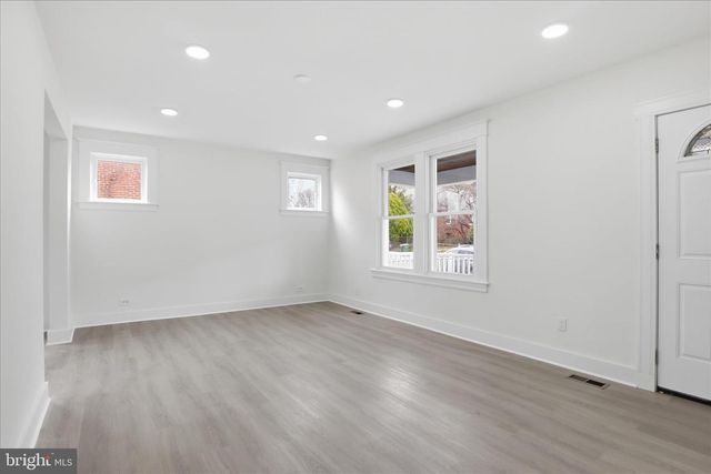 2807 SHIREY AVE, Baltimore, MD 21214