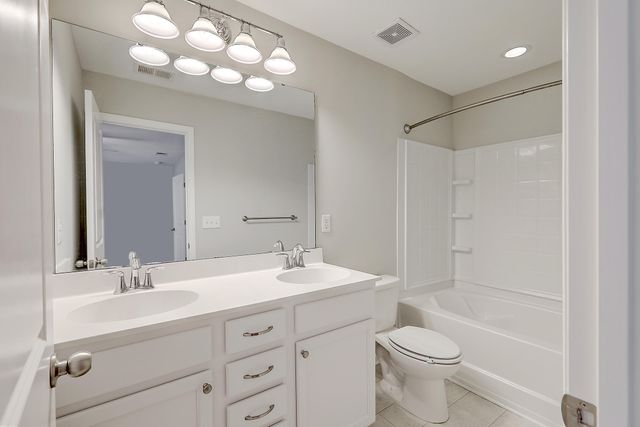 270 Swallowtail Lane, Goose Creek, SC 29445