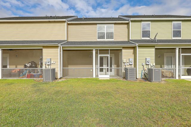 270 Swallowtail Lane, Goose Creek, SC 29445