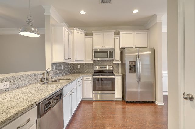 270 Swallowtail Lane, Goose Creek, SC 29445