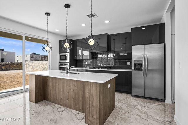 12412 FILL BALL Street, El Paso, TX 79928