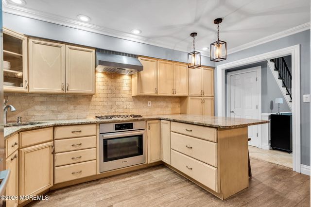 26 N Westfield Road, Howell, NJ 07731