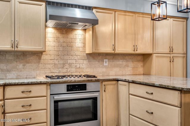 26 N Westfield Road, Howell, NJ 07731