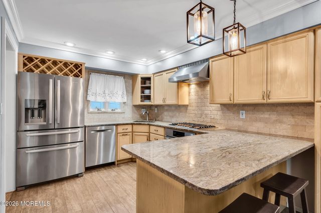 26 N Westfield Road, Howell, NJ 07731