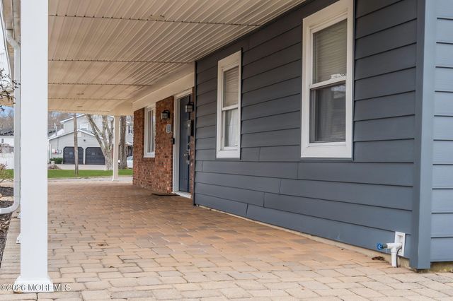 26 N Westfield Road, Howell, NJ 07731