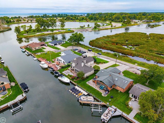 38744 Venetian Drive, Harrison Twp, MI 48045