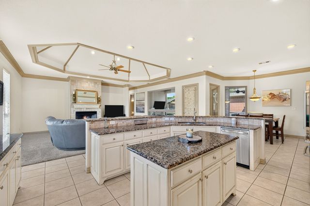 3833 Eagles Nest Trail, Burleson, TX 76028