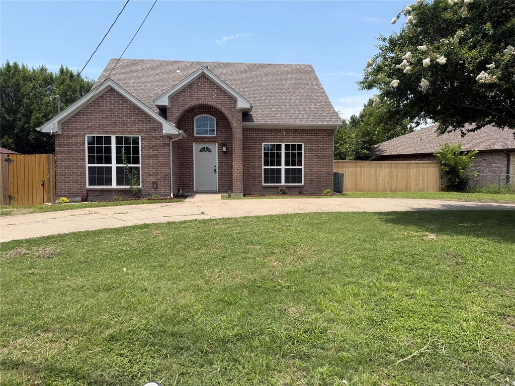 4707 Bernal Drive, Dallas, TX 75212