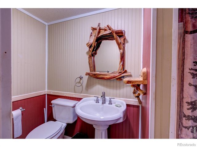 909 Riverside Drive, Estes Park, CO 80517
