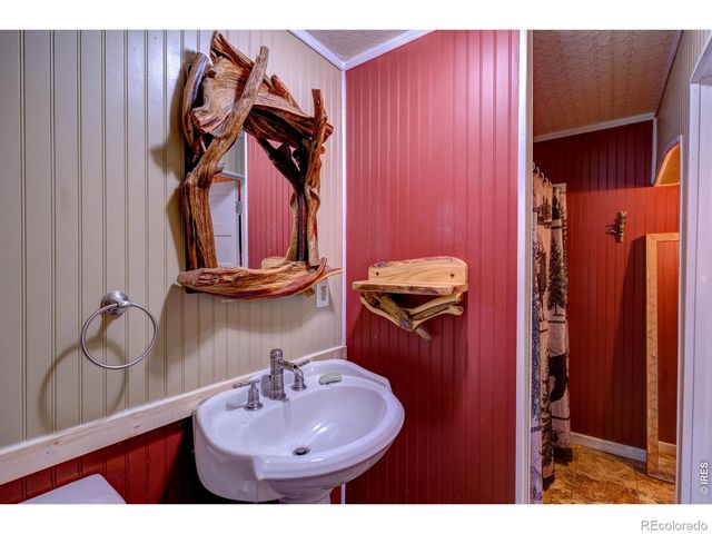 909 Riverside Drive, Estes Park, CO 80517