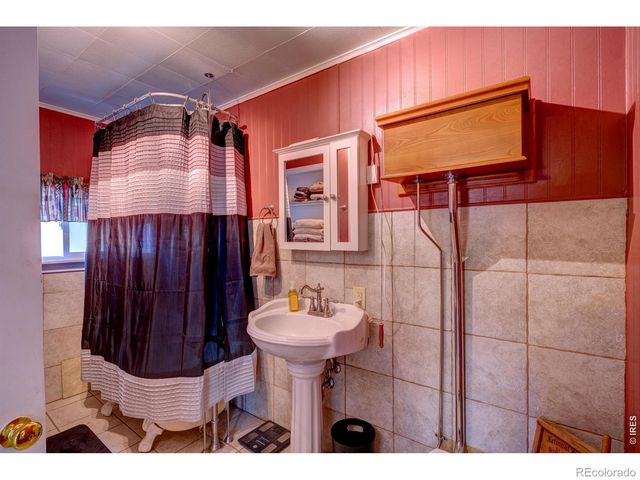 909 Riverside Drive, Estes Park, CO 80517