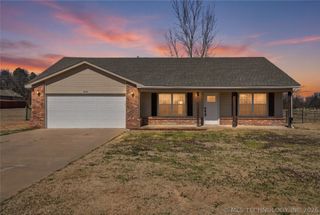 408 NW 8th Street, Wagoner, OK 74467