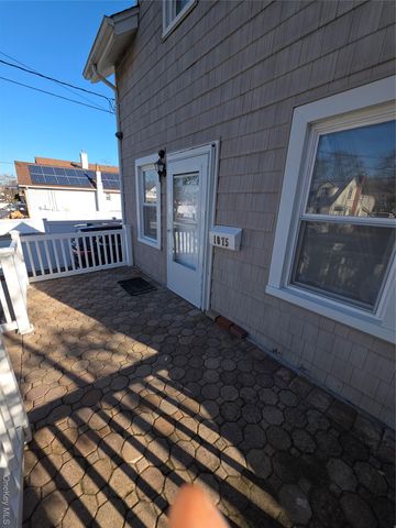 1075 Harrison Street, Uniondale, NY 11553