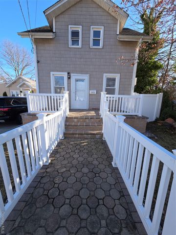 1075 Harrison Street, Uniondale, NY 11553