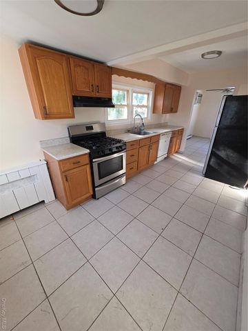 1075 Harrison Street, Uniondale, NY 11553