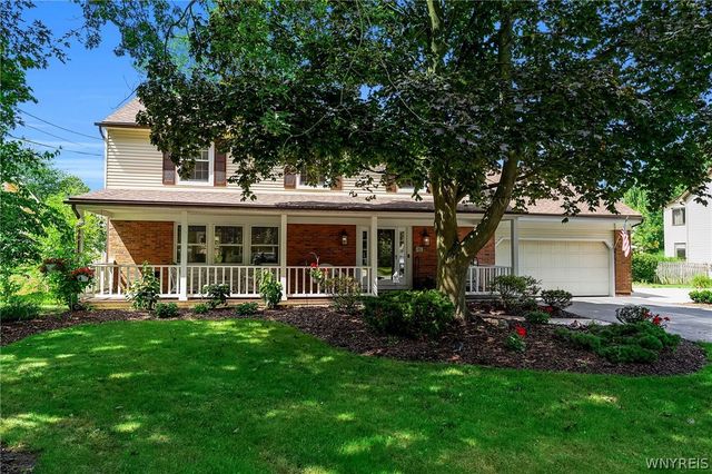 164 Country Parkway, Amherst, NY 14221