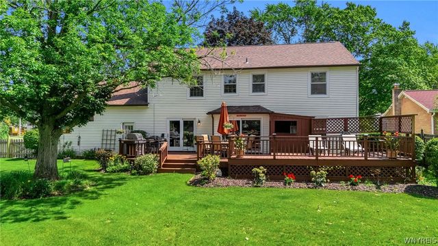 164 Country Parkway, Amherst, NY 14221