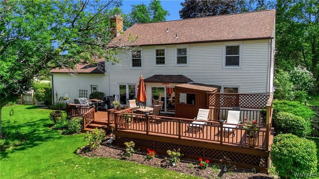 164 Country Parkway, Amherst, NY 14221