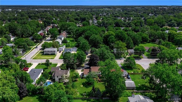 164 Country Parkway, Amherst, NY 14221