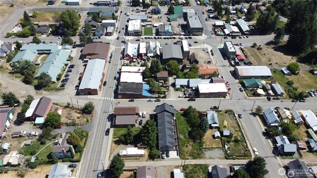 204 N 1st Street, Roslyn, WA 98941