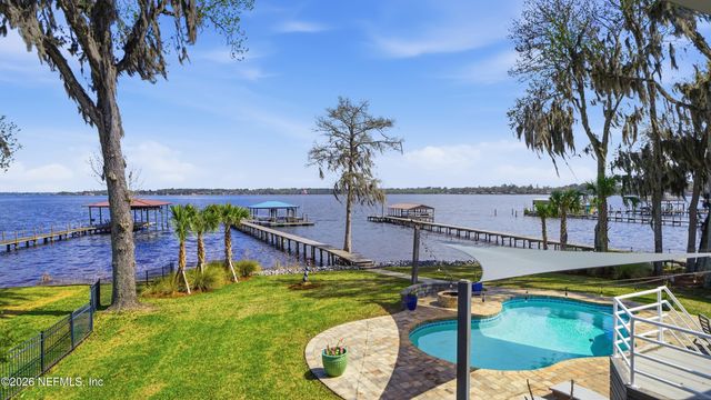 1703 PELICAN Place, Middleburg, FL 32068