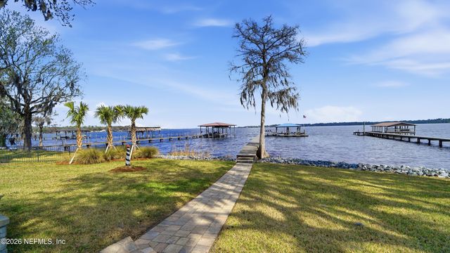 1703 PELICAN Place, Middleburg, FL 32068