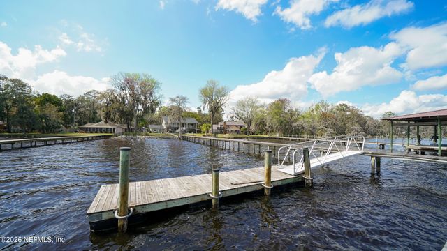 1703 PELICAN Place, Middleburg, FL 32068