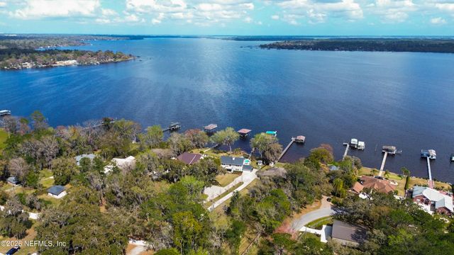 1703 PELICAN Place, Middleburg, FL 32068