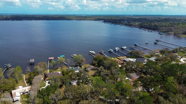 1703 PELICAN Place, Middleburg, FL 32068