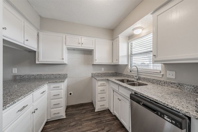 1232 Nelson Place, Burleson, TX 76028