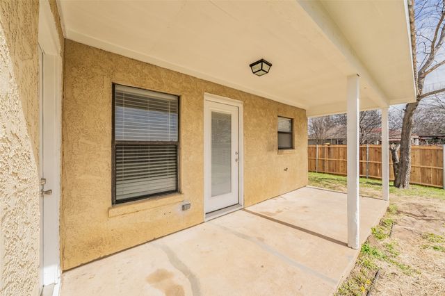 1232 Nelson Place, Burleson, TX 76028