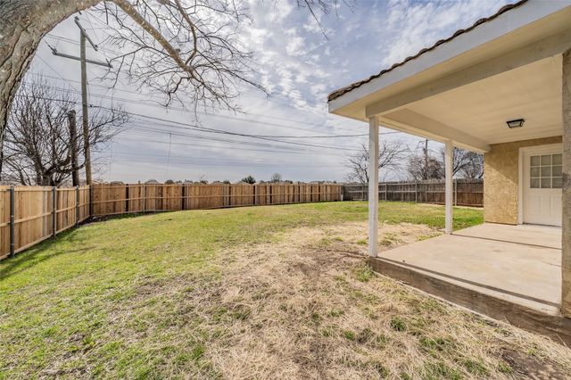 1232 Nelson Place, Burleson, TX 76028