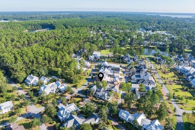 127 Hunting Lodge Rd, Bluffton, SC 29910