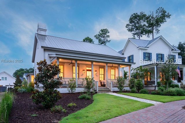 127 Hunting Lodge Rd, Bluffton, SC 29910