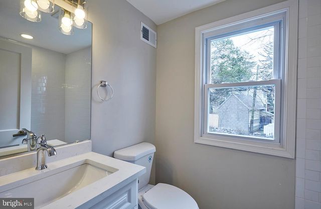 107 IVY ROCK LN, Havertown, PA 19083