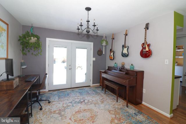 11210 EDGEWOOD DR, Bealeton, VA 22712