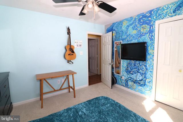 11210 EDGEWOOD DR, Bealeton, VA 22712