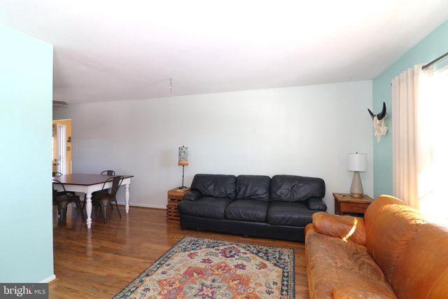 11210 EDGEWOOD DR, Bealeton, VA 22712