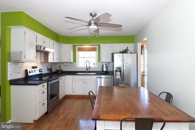 11210 EDGEWOOD DR, Bealeton, VA 22712