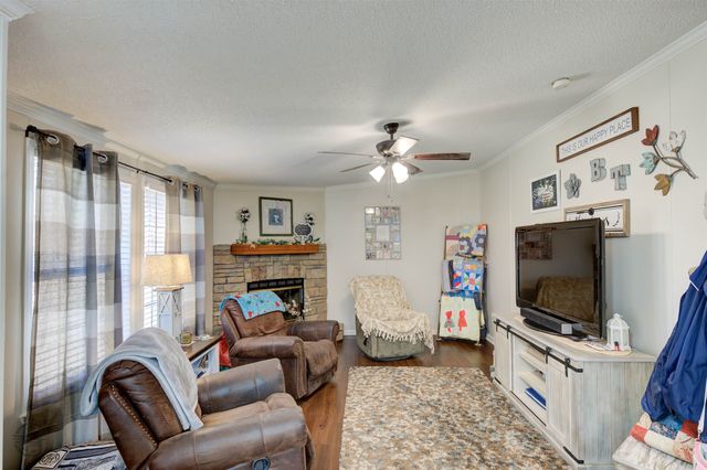 1010 Springwood Lane, Shreveport, LA 71107